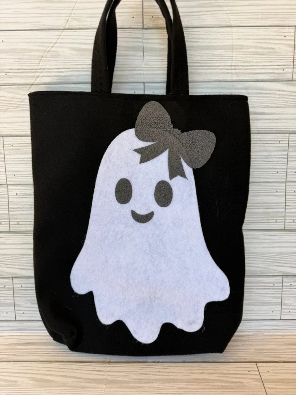 Cute Ghost Halloween Treat bag, Handmade Felt trick or treat Bag, kids Halloween